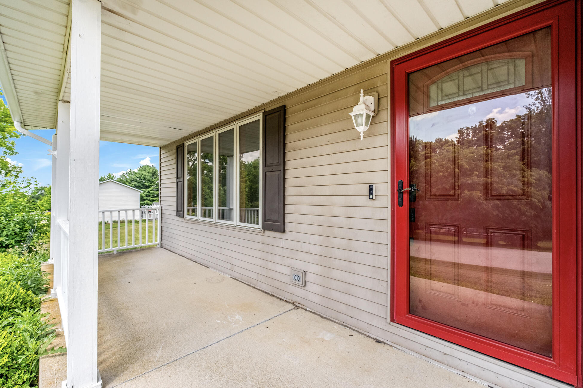 746 Spring Falls, Springfield, Ohio 45502