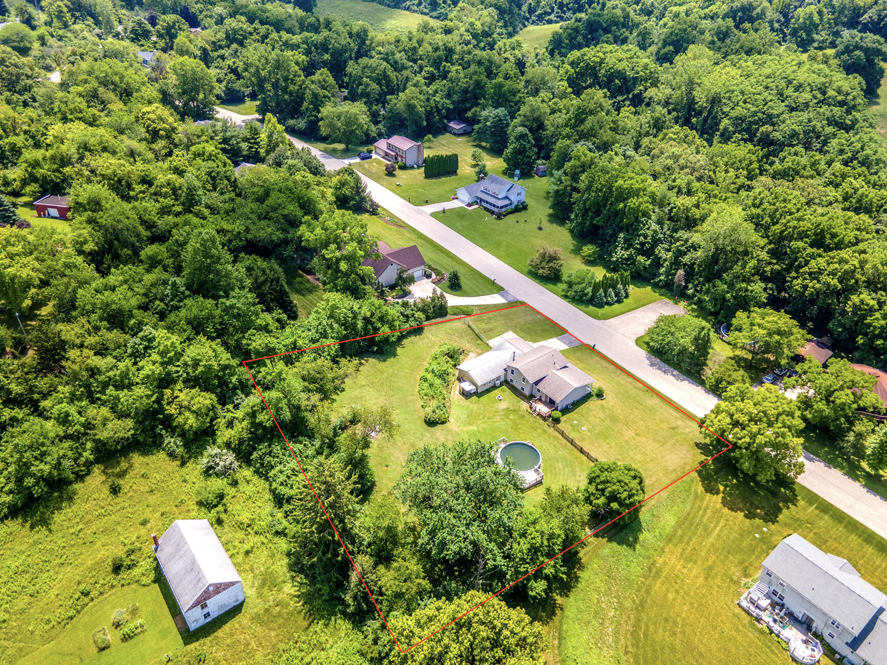 746 Spring Falls, Springfield, Ohio 45502