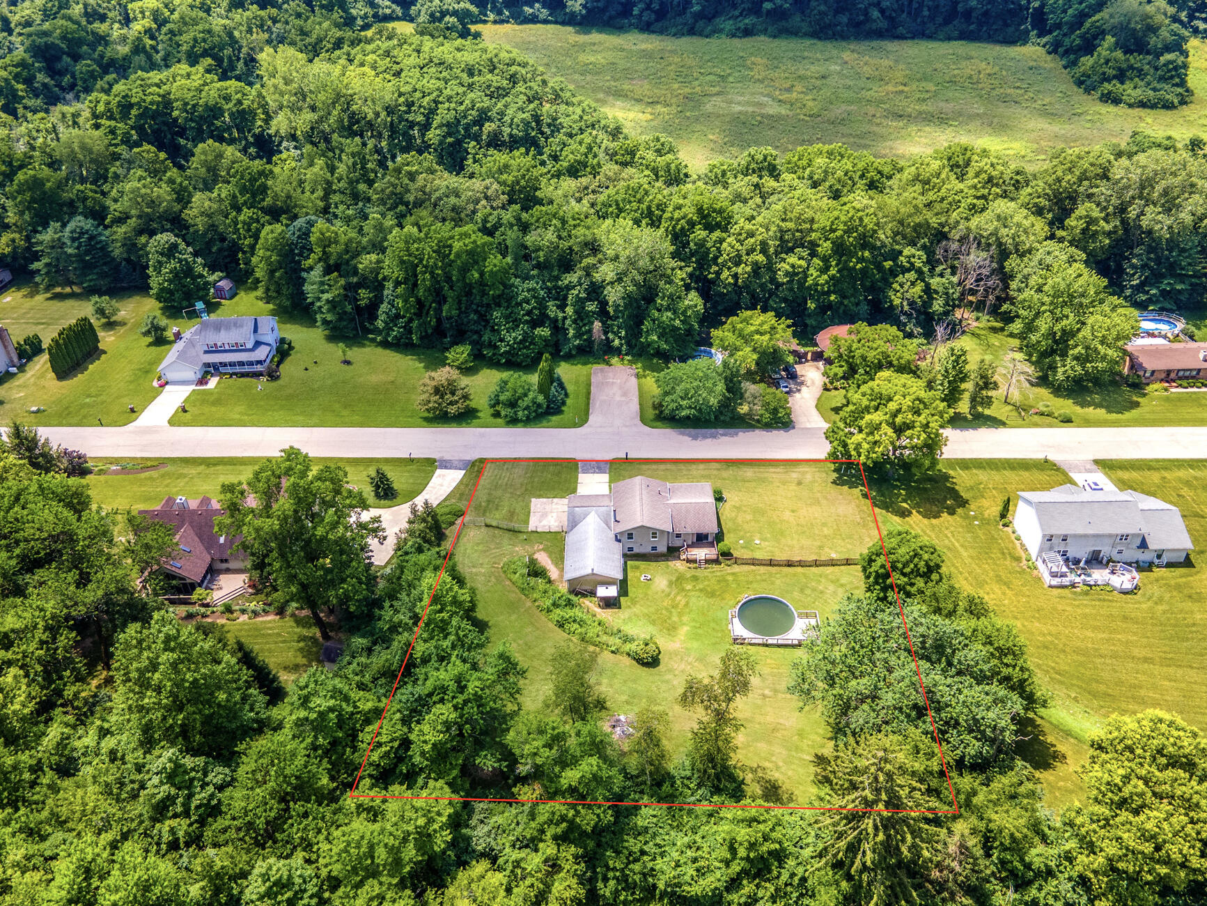 746 Spring Falls, Springfield, Ohio 45502