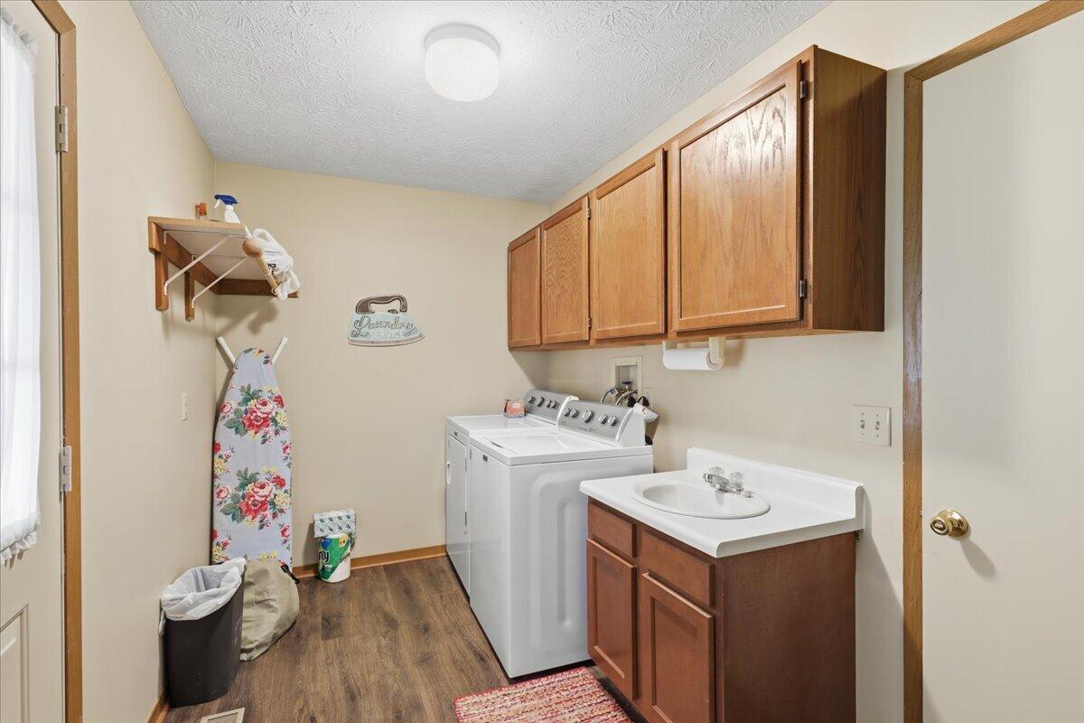 1045 Bradford, Springfield, Ohio 45503