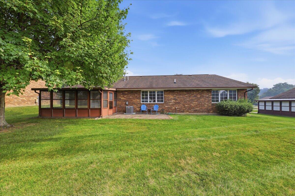 1045 Bradford, Springfield, Ohio 45503