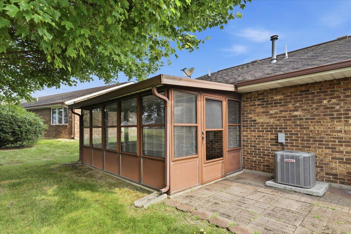 1045 Bradford, Springfield, Ohio 45503
