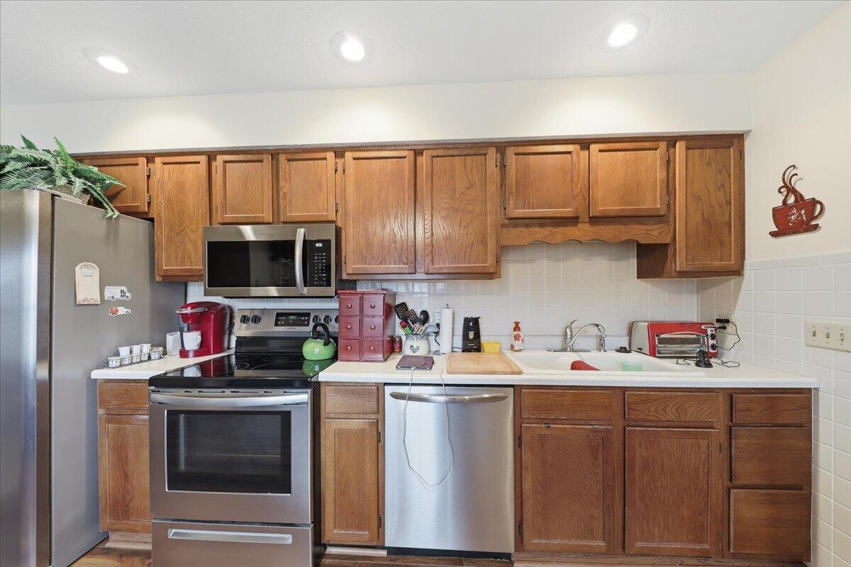 1045 Bradford, Springfield, Ohio 45503