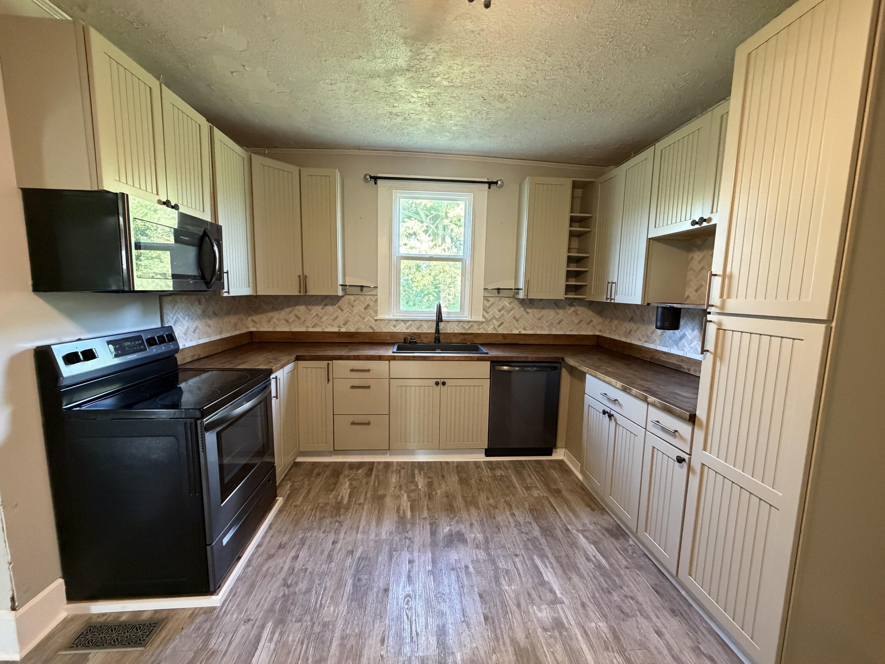 12695 Kirkwood, Sidney, Ohio 45365