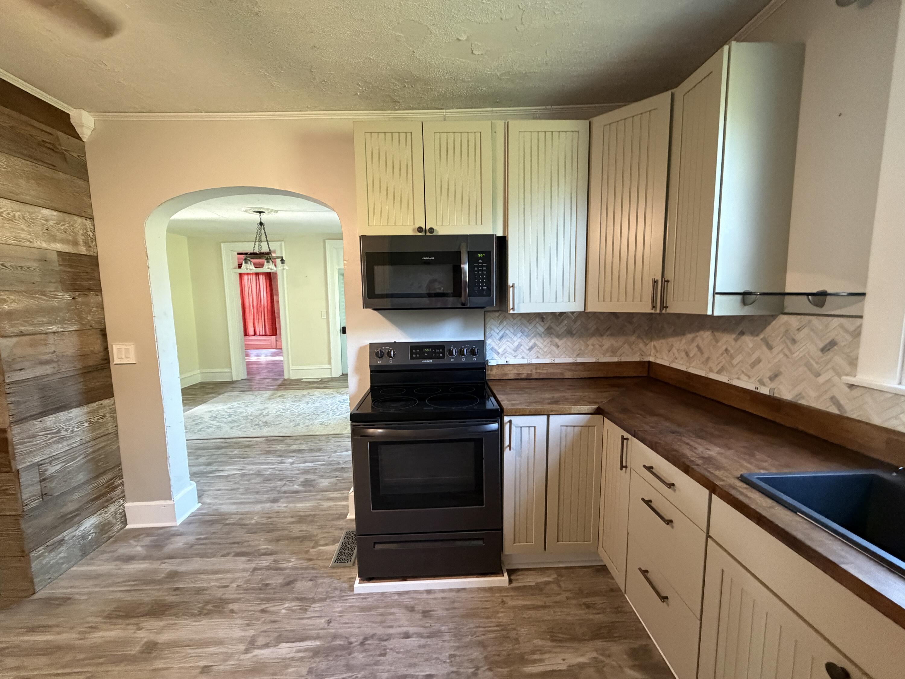 12695 Kirkwood, Sidney, Ohio 45365