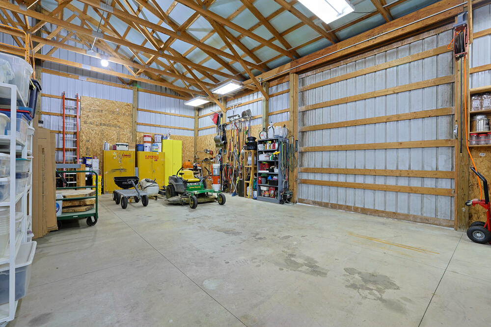5640 Horseshoe Bend, Ludlow Falls, Ohio 45339