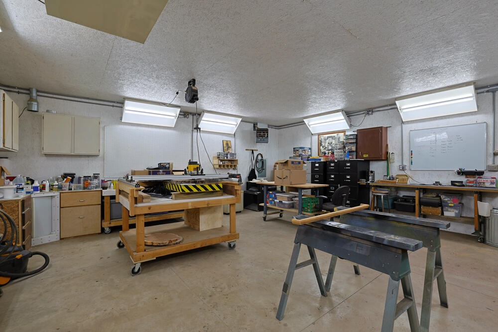 5640 Horseshoe Bend, Ludlow Falls, Ohio 45339