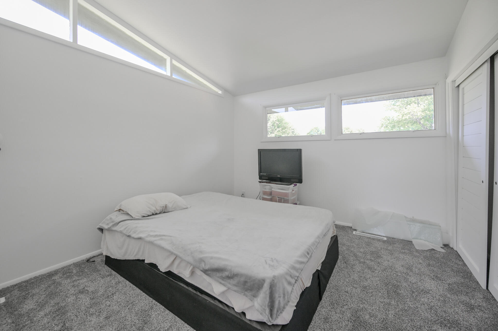 2020 Winding, Springfield, Ohio 45503