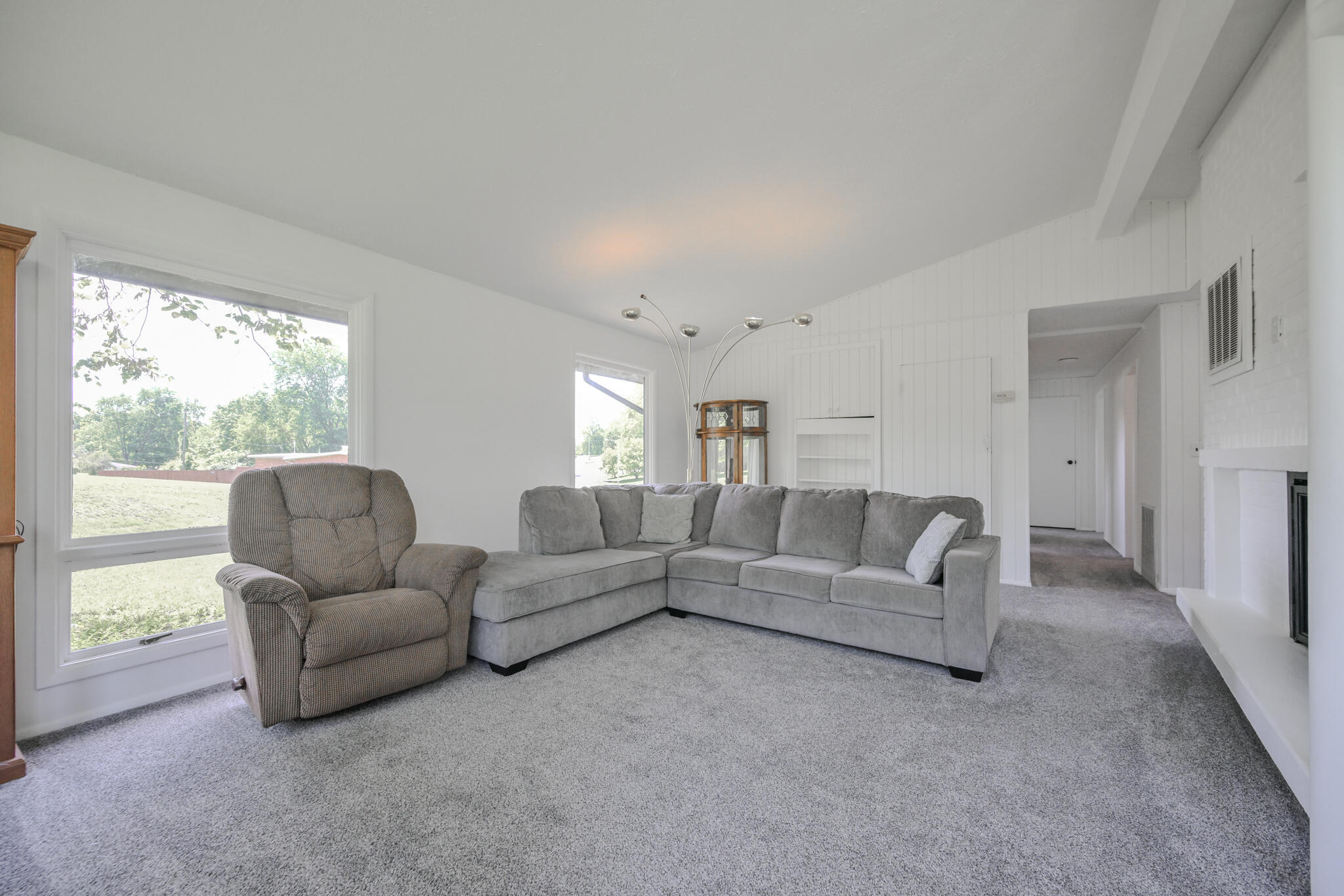 2020 Winding, Springfield, Ohio 45503