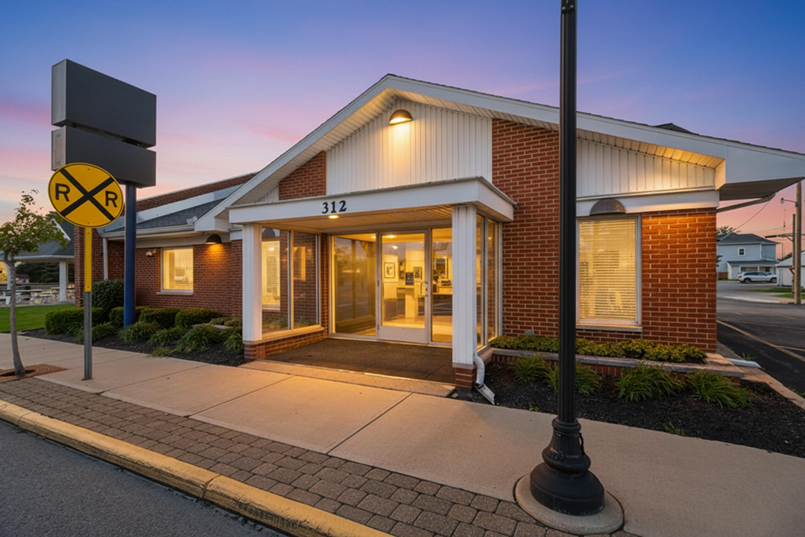 312 Main, Anna, Ohio 45302