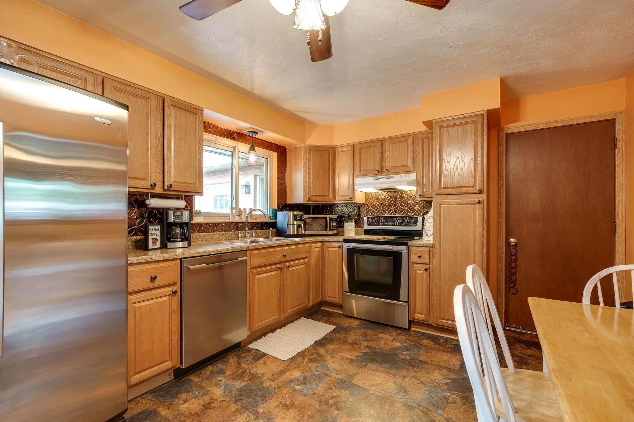 120 Windmere, Troy, Ohio 45373