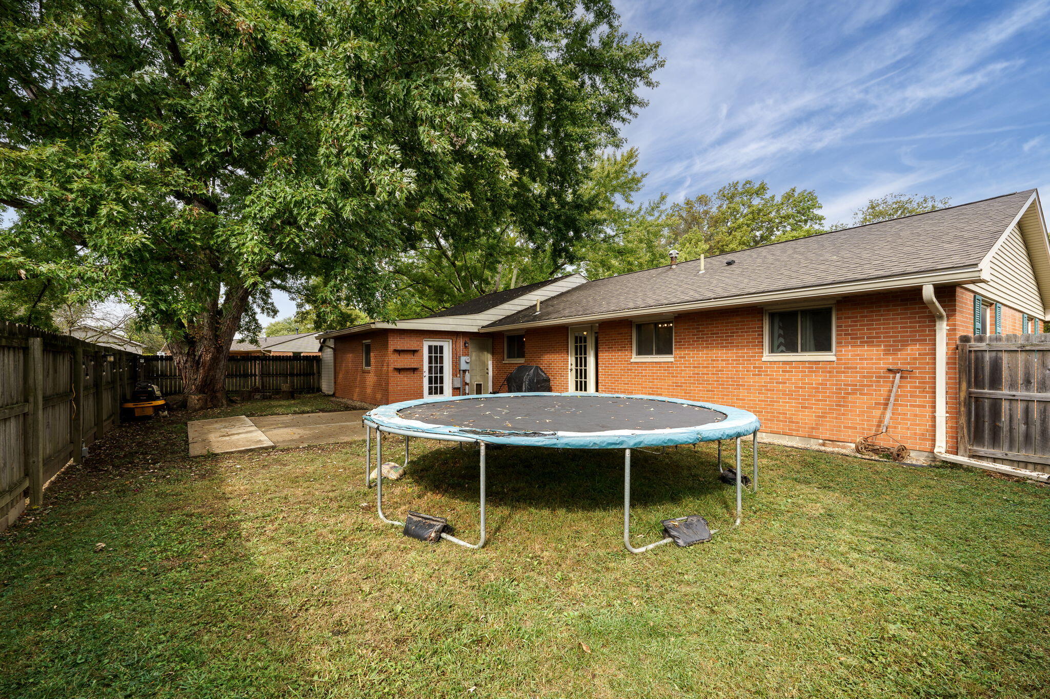 120 Windmere, Troy, Ohio 45373