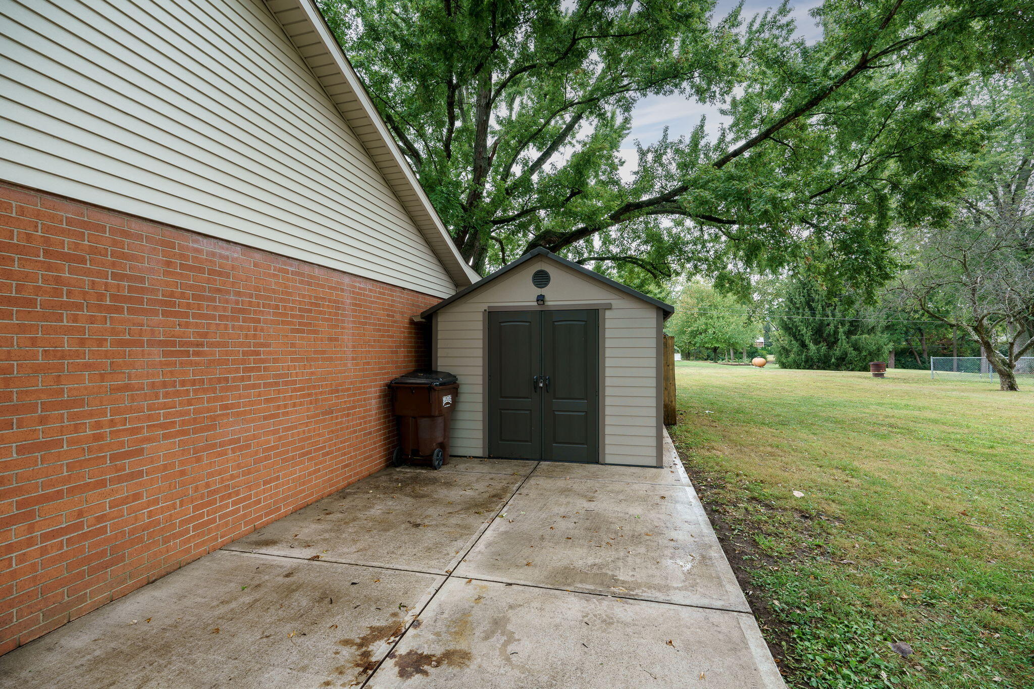 120 Windmere, Troy, Ohio 45373