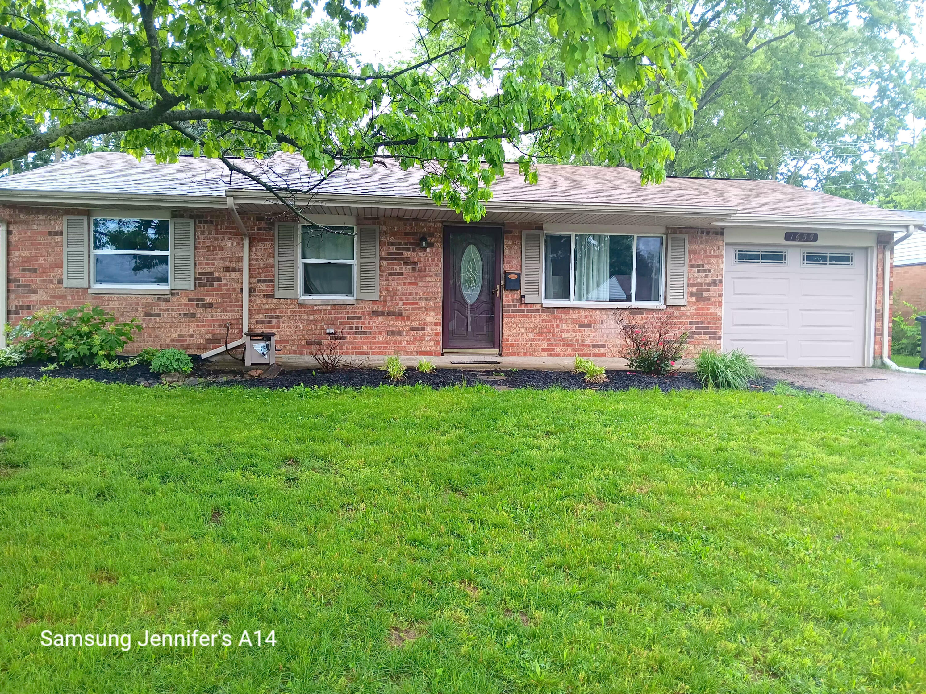 1655 Saratoga, Troy, Ohio 45373