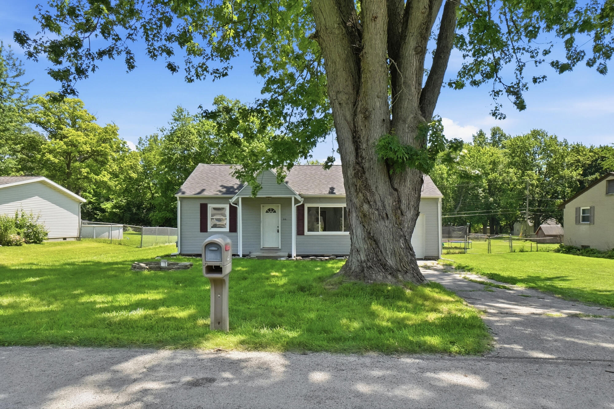 316 Hickory, Springfield, Ohio 45503