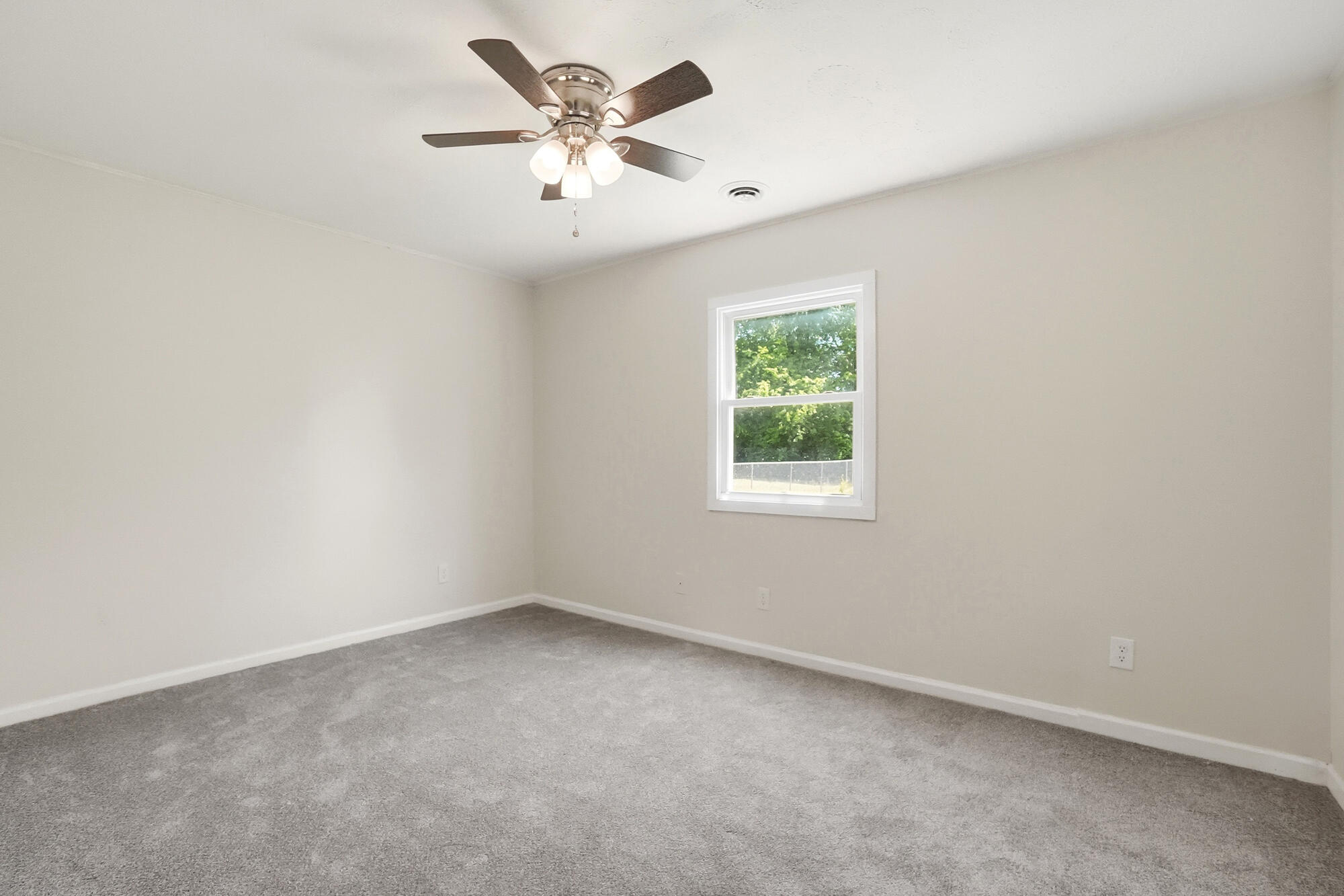 316 Hickory, Springfield, Ohio 45503