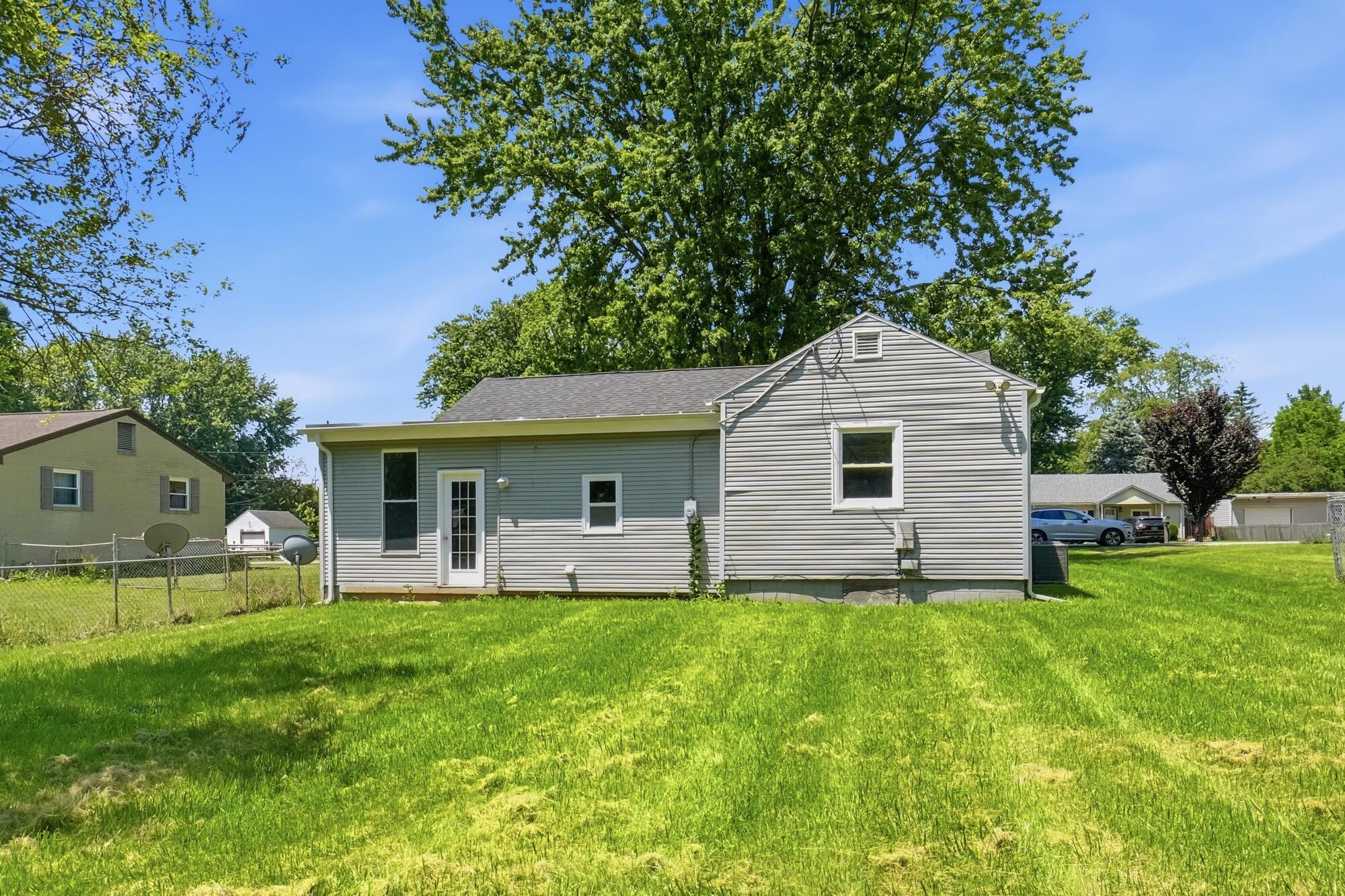 316 Hickory, Springfield, Ohio 45503