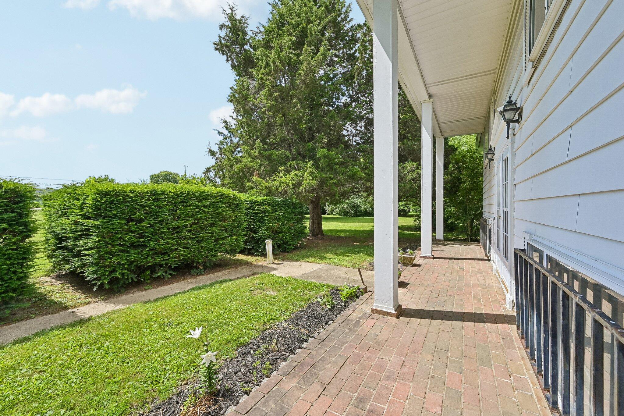 9462 Alkire, Grove City, Ohio 43123