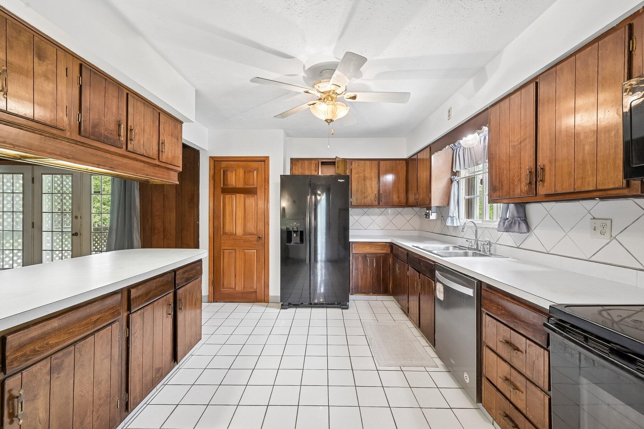 9462 Alkire, Grove City, Ohio 43123