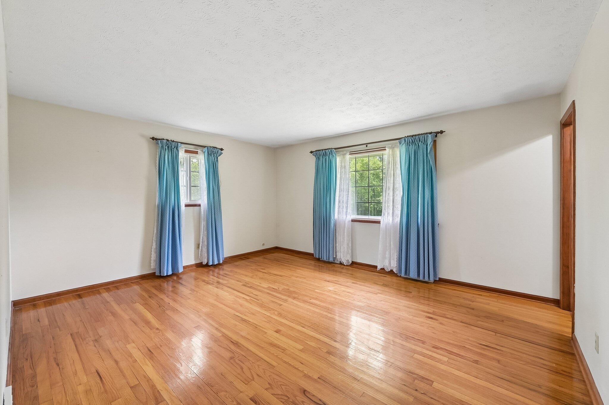 9462 Alkire, Grove City, Ohio 43123