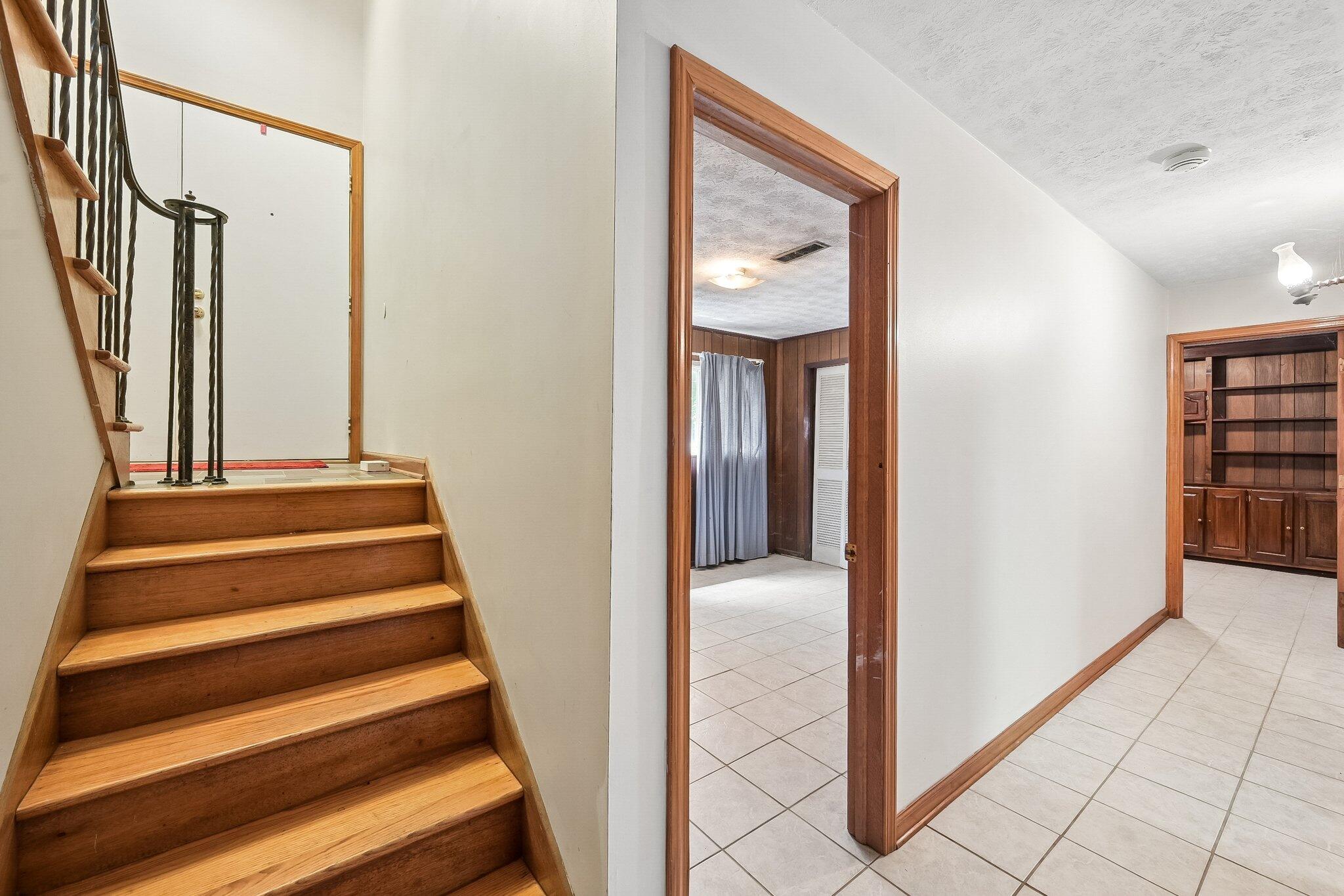 9462 Alkire, Grove City, Ohio 43123