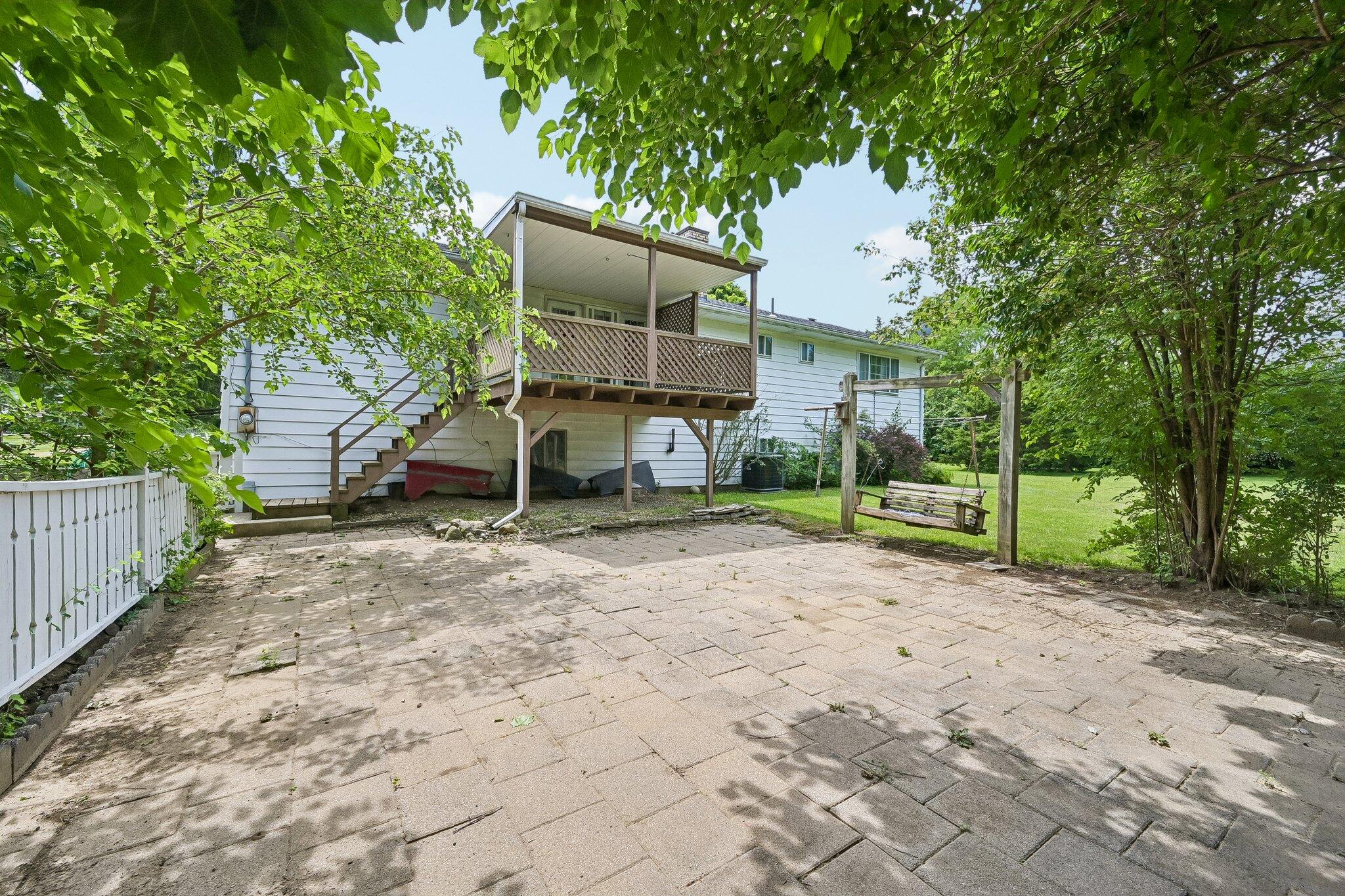 9462 Alkire, Grove City, Ohio 43123