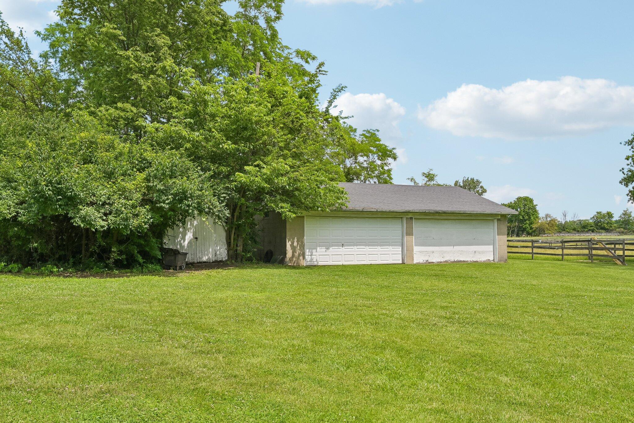 9462 Alkire, Grove City, Ohio 43123