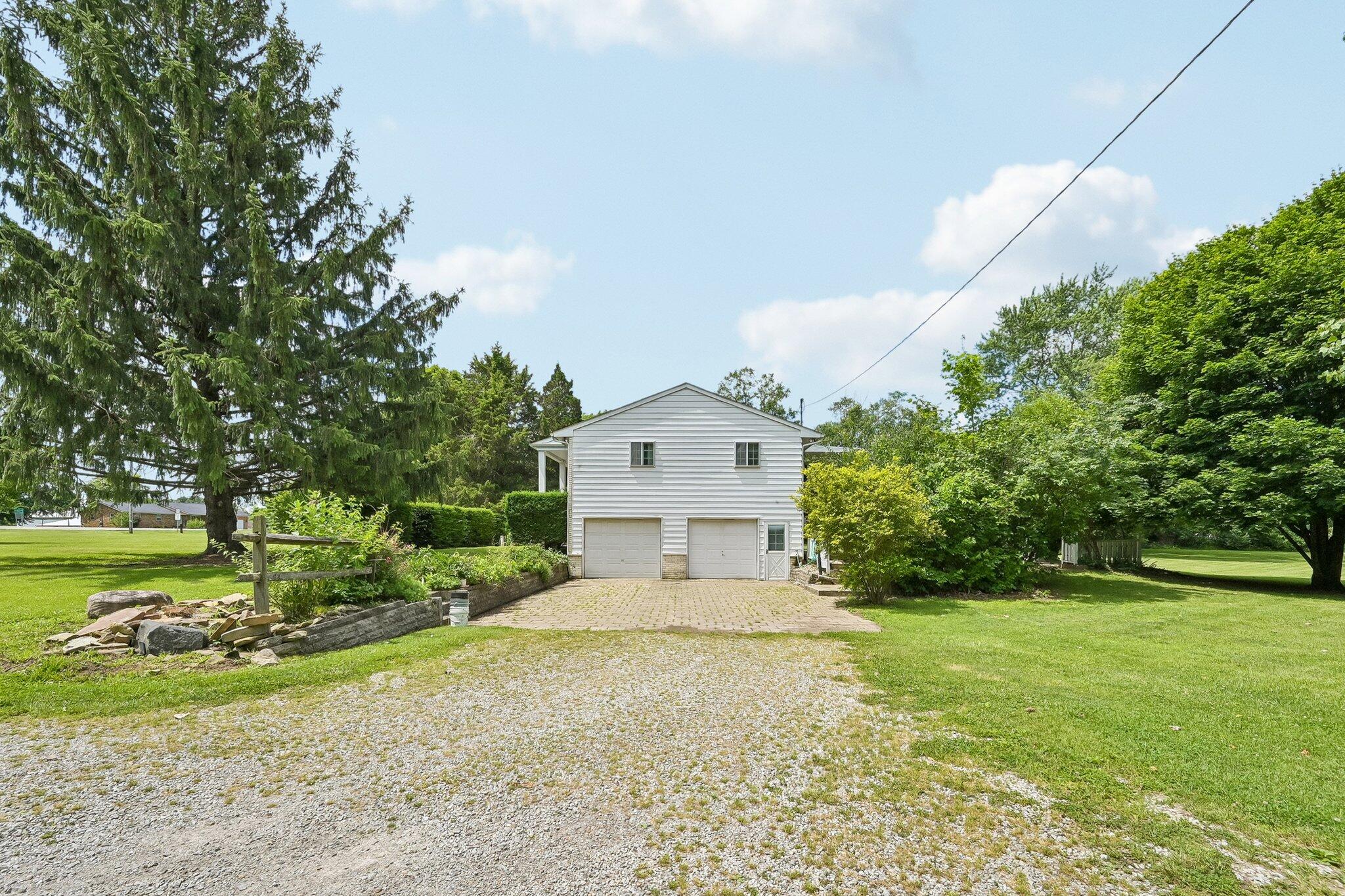 9462 Alkire, Grove City, Ohio 43123