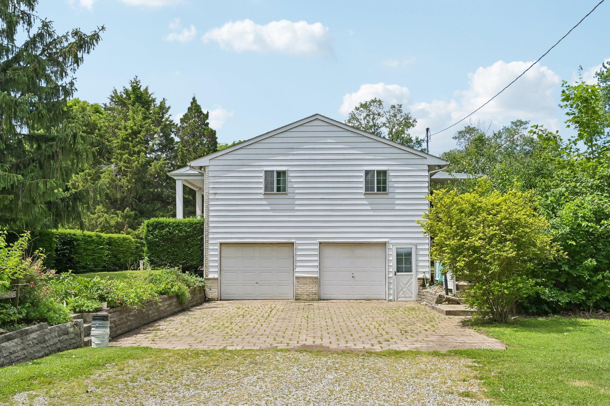 9462 Alkire, Grove City, Ohio 43123