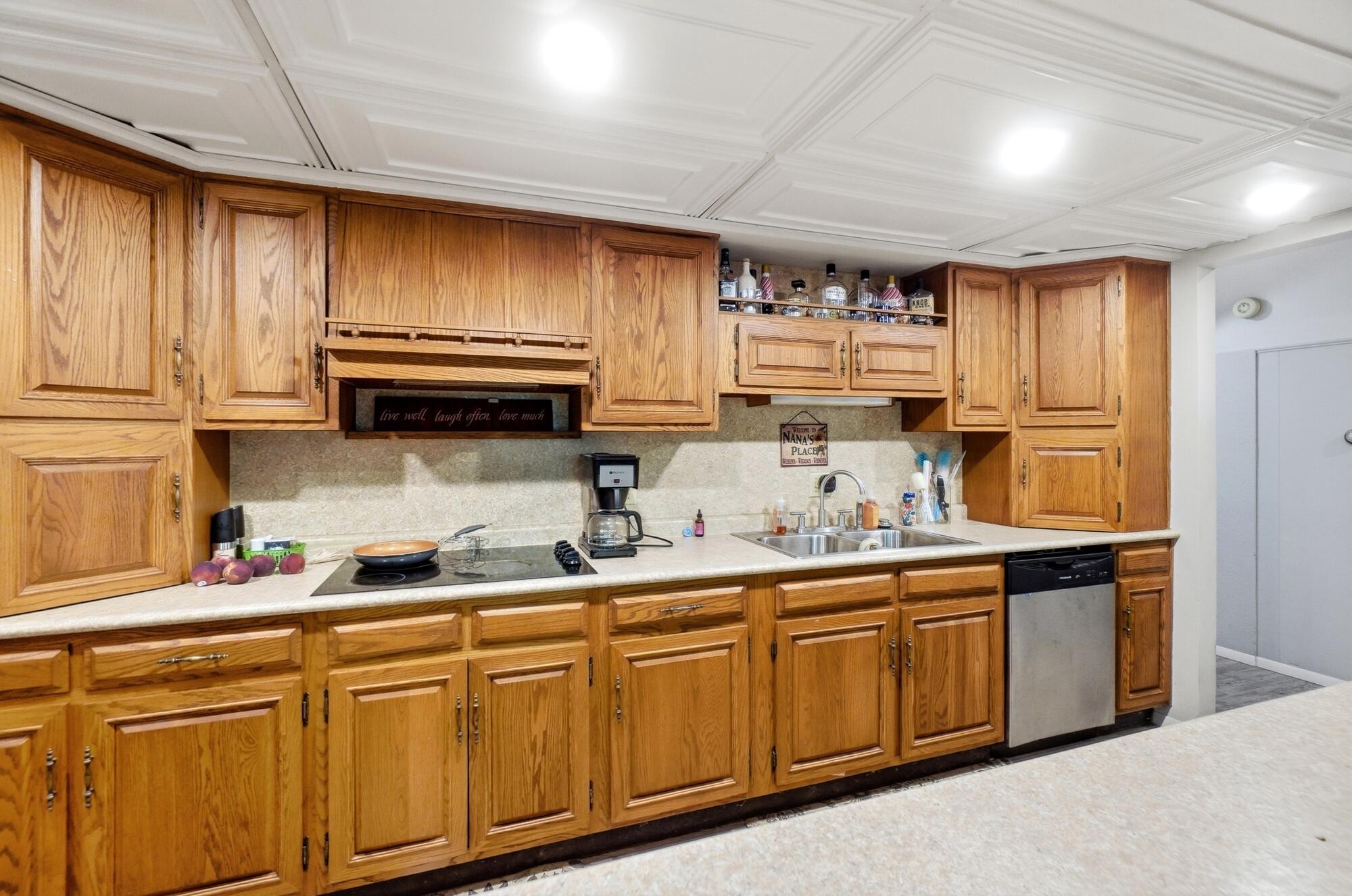 24545 Fairmount, Waynesfield, Ohio 45896