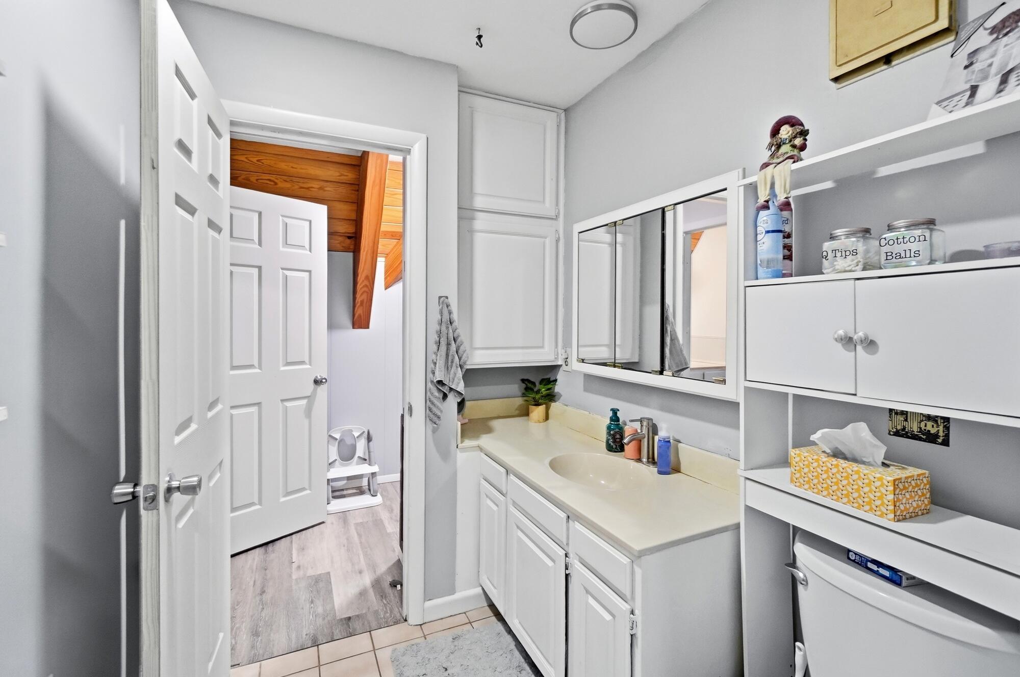 24545 Fairmount, Waynesfield, Ohio 45896