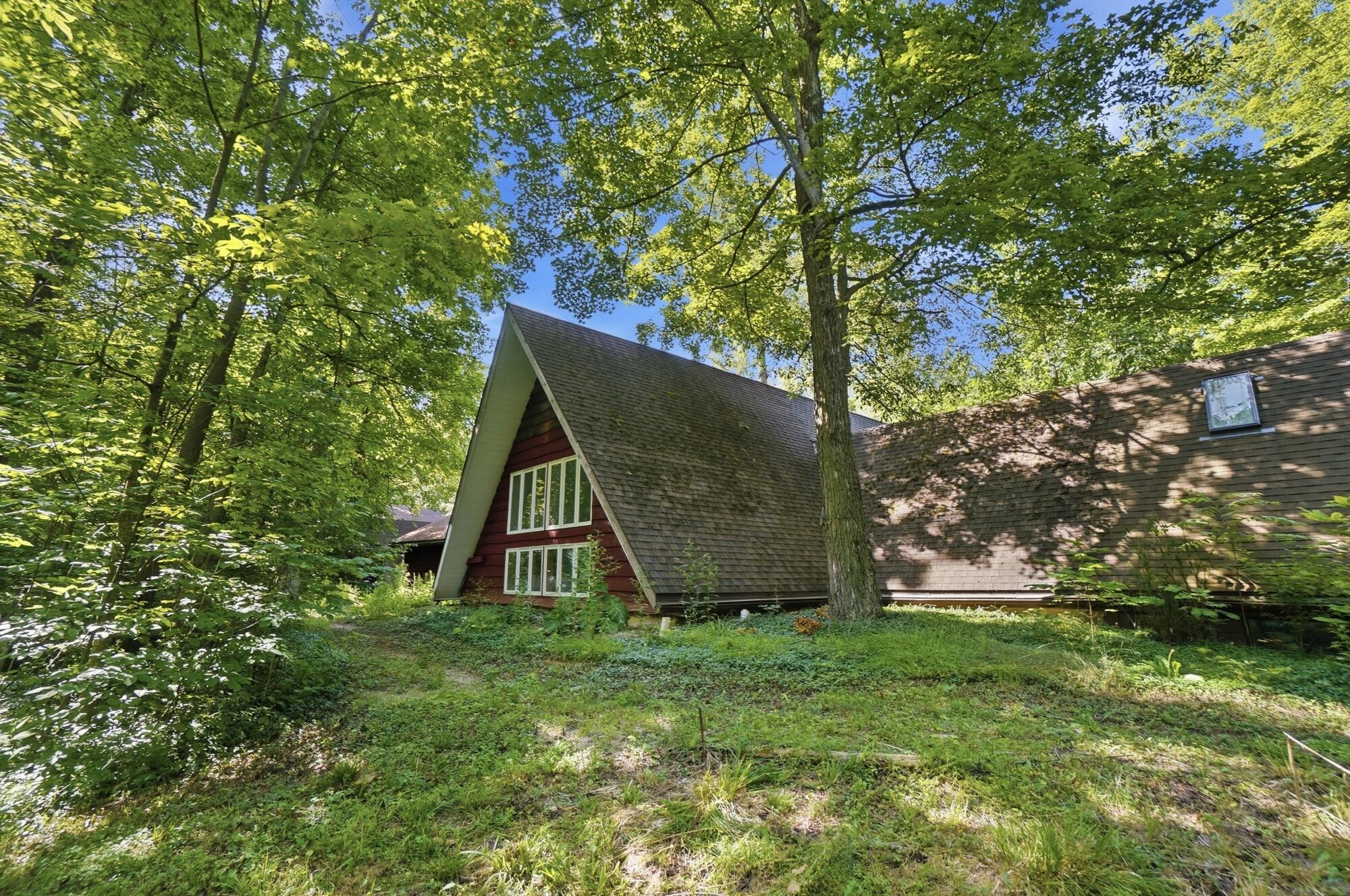 24545 Fairmount, Waynesfield, Ohio 45896