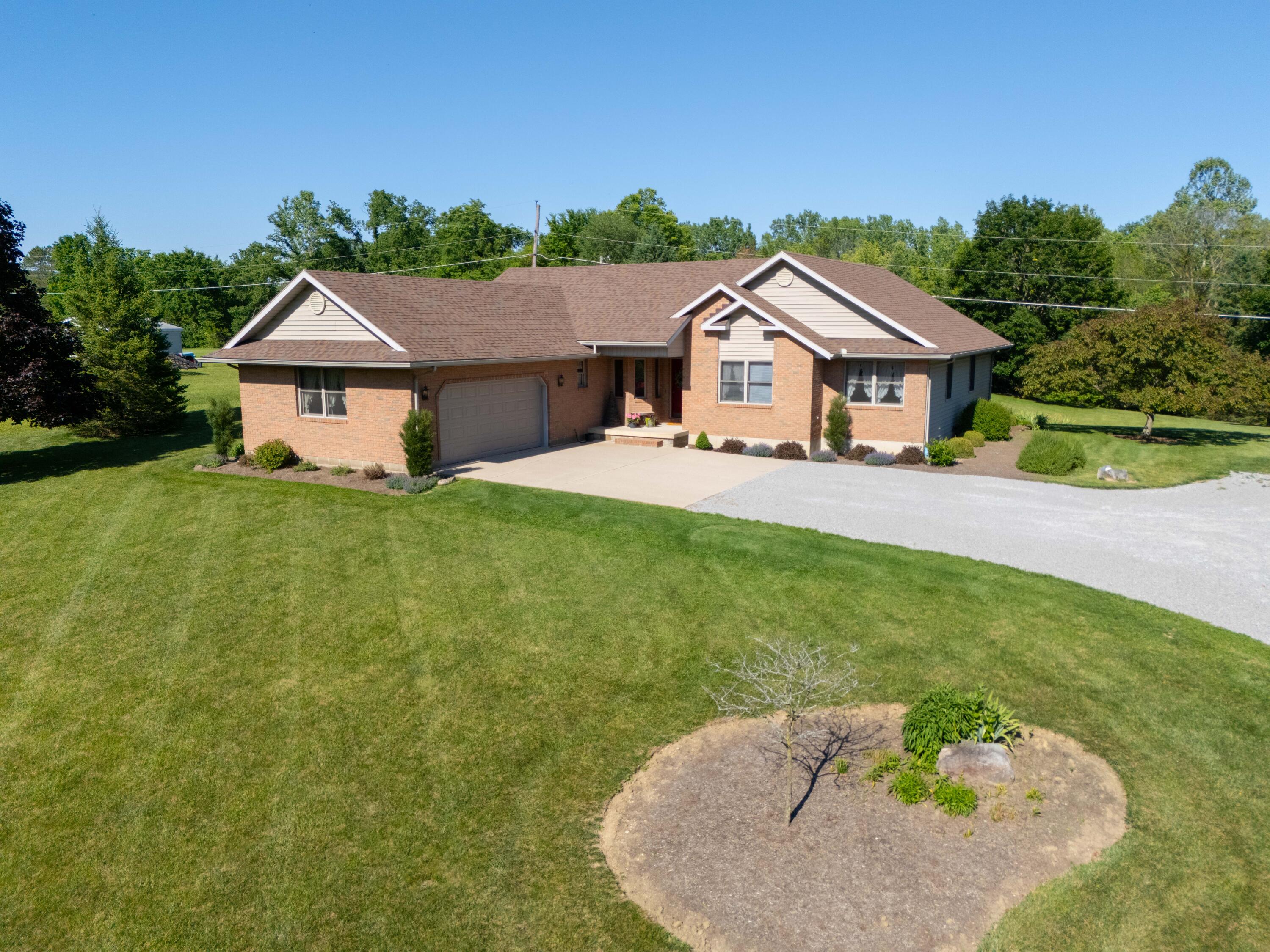 3140 Sidney-Freyburg, Sidney, Ohio 45365