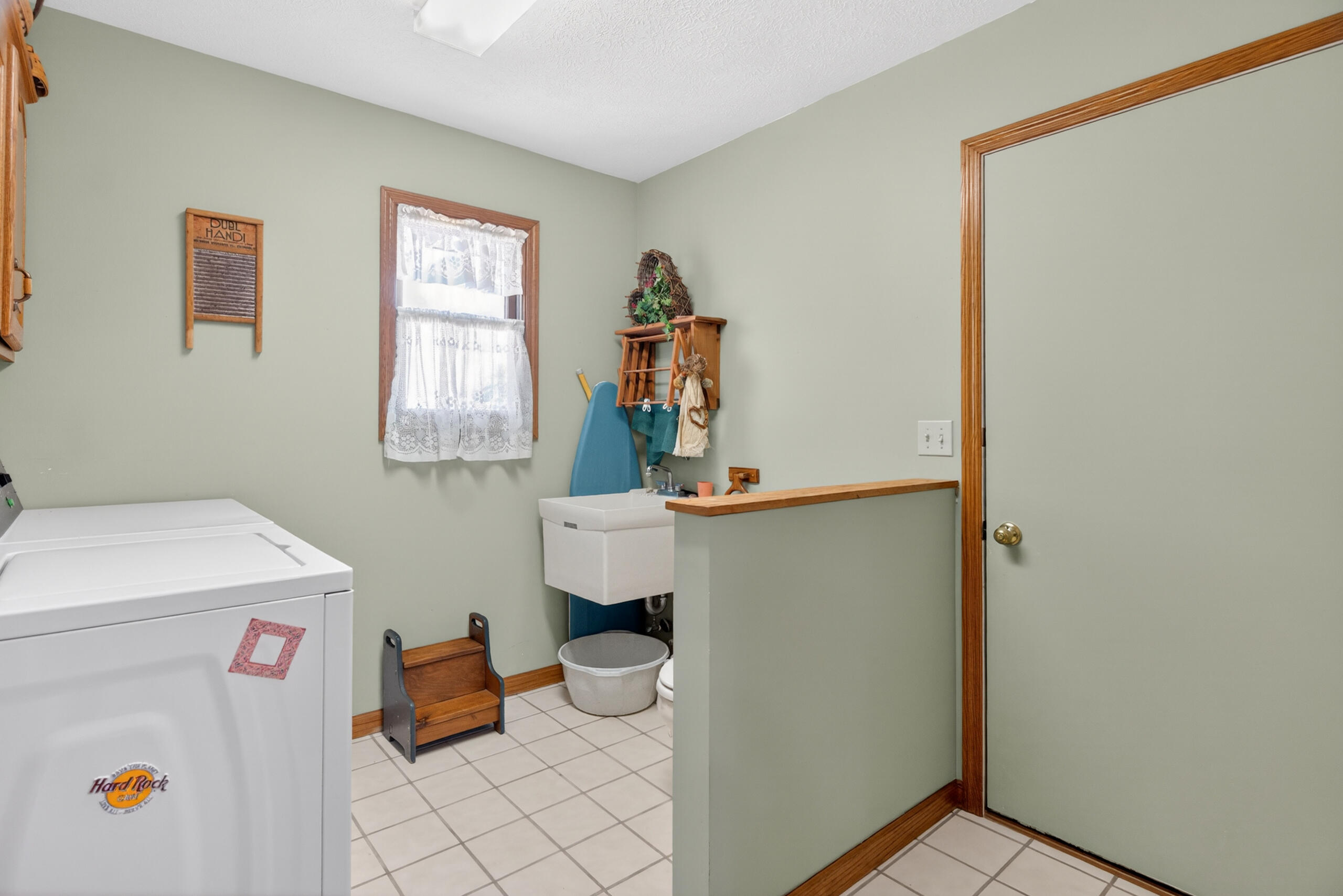 3140 Sidney-Freyburg, Sidney, Ohio 45365