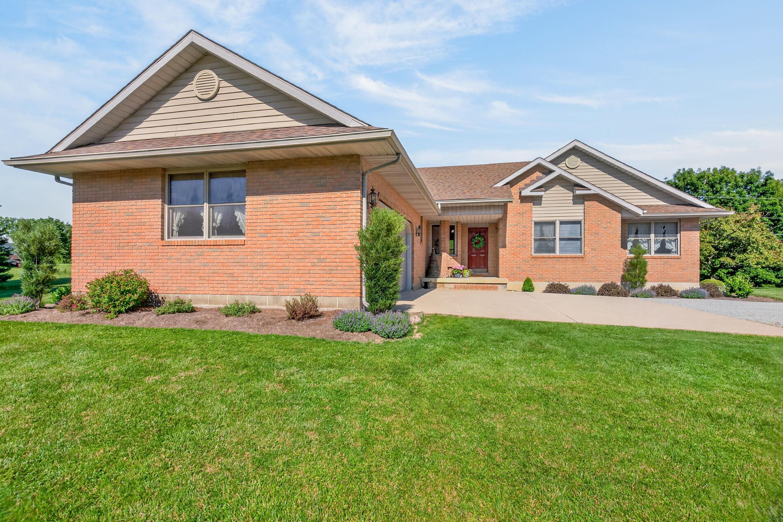 3140 Sidney-Freyburg, Sidney, Ohio 45365