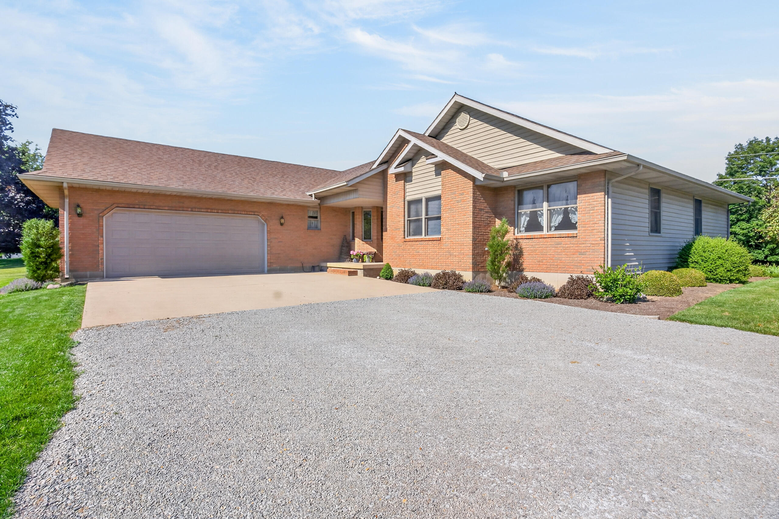 3140 Sidney-Freyburg, Sidney, Ohio 45365