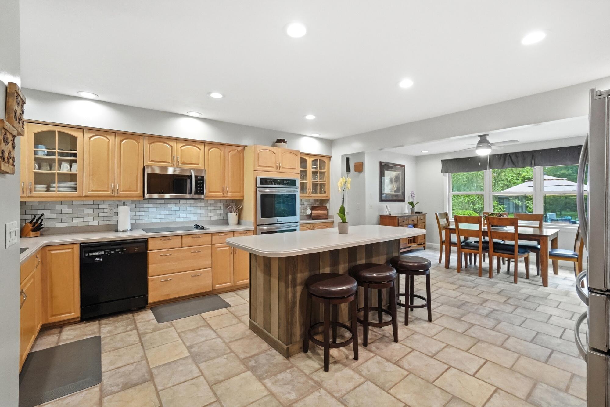 2005 Audubon Park, Springfield, Ohio 45504
