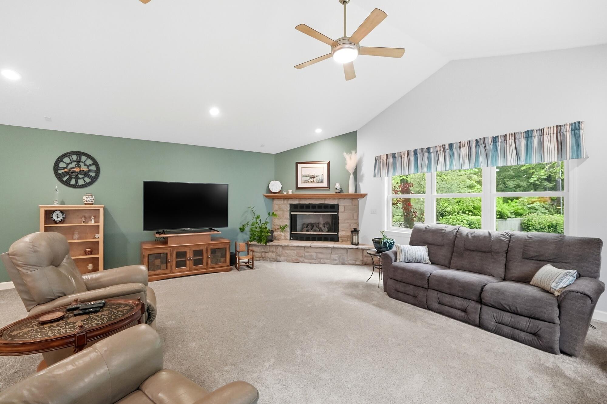 2005 Audubon Park, Springfield, Ohio 45504