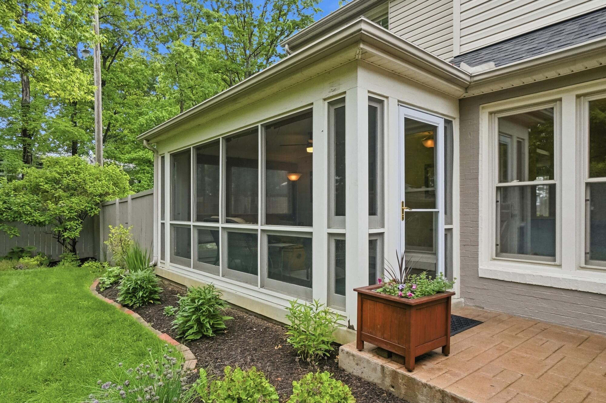 2005 Audubon Park, Springfield, Ohio 45504