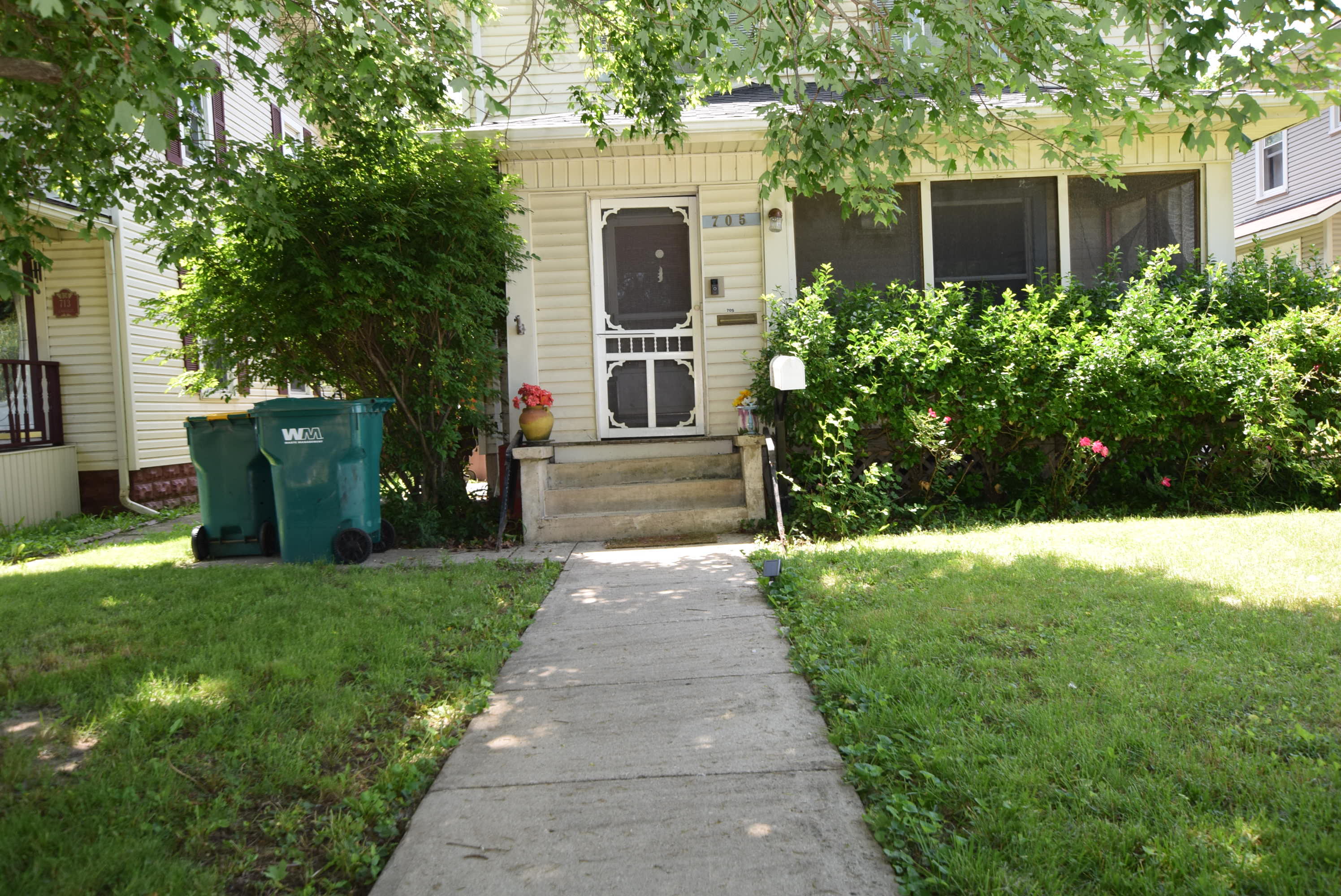 705 Cassilly, Springfield, Ohio 45503