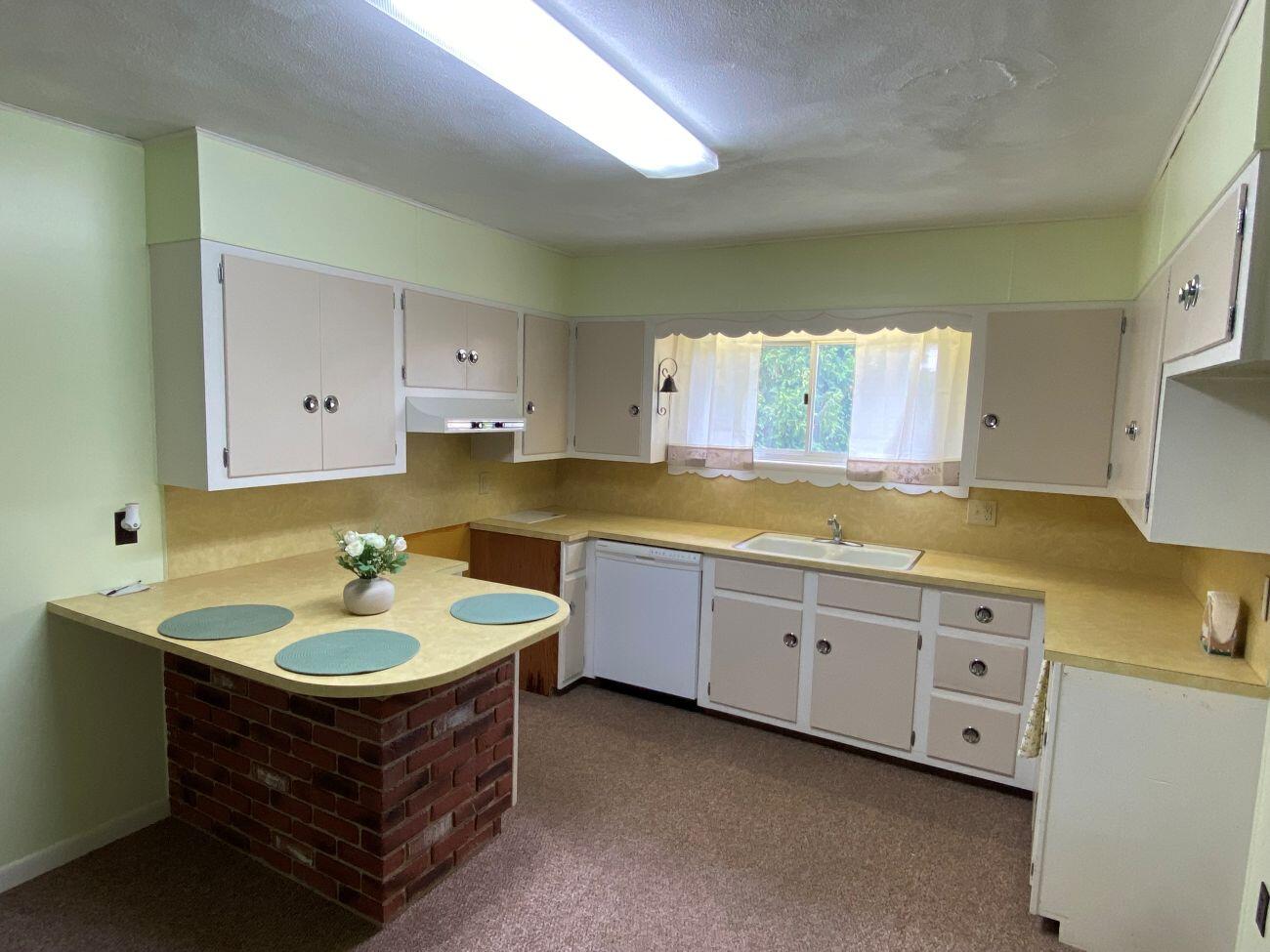 829 Runkle, West Liberty, Ohio 43357