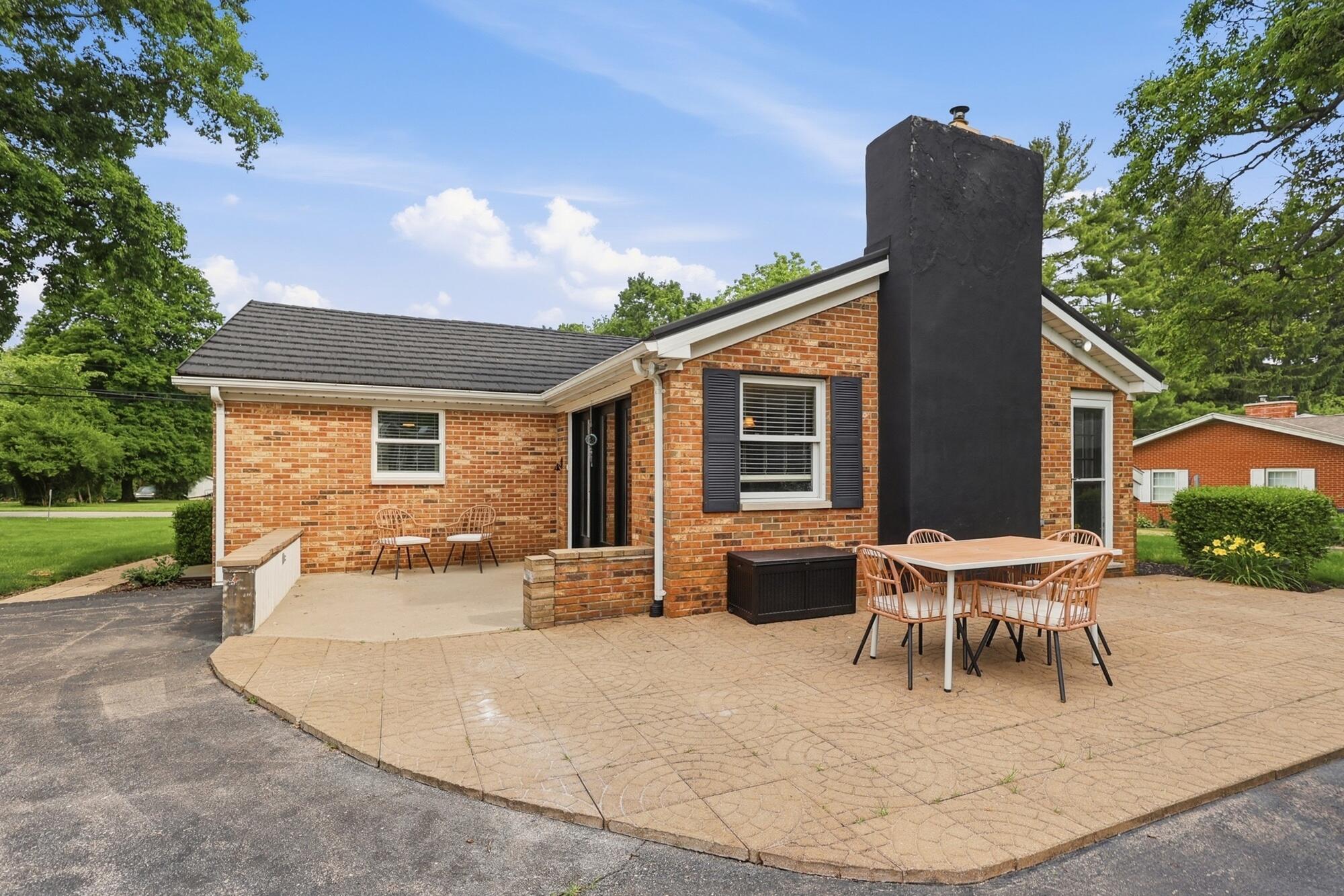 2608 Craig, Springfield, Ohio 45502