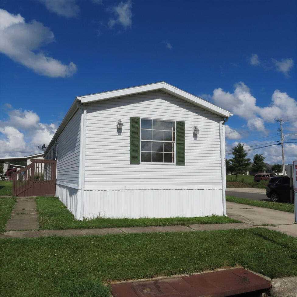 1245 Hazel Nut, Sidney, Ohio 45365