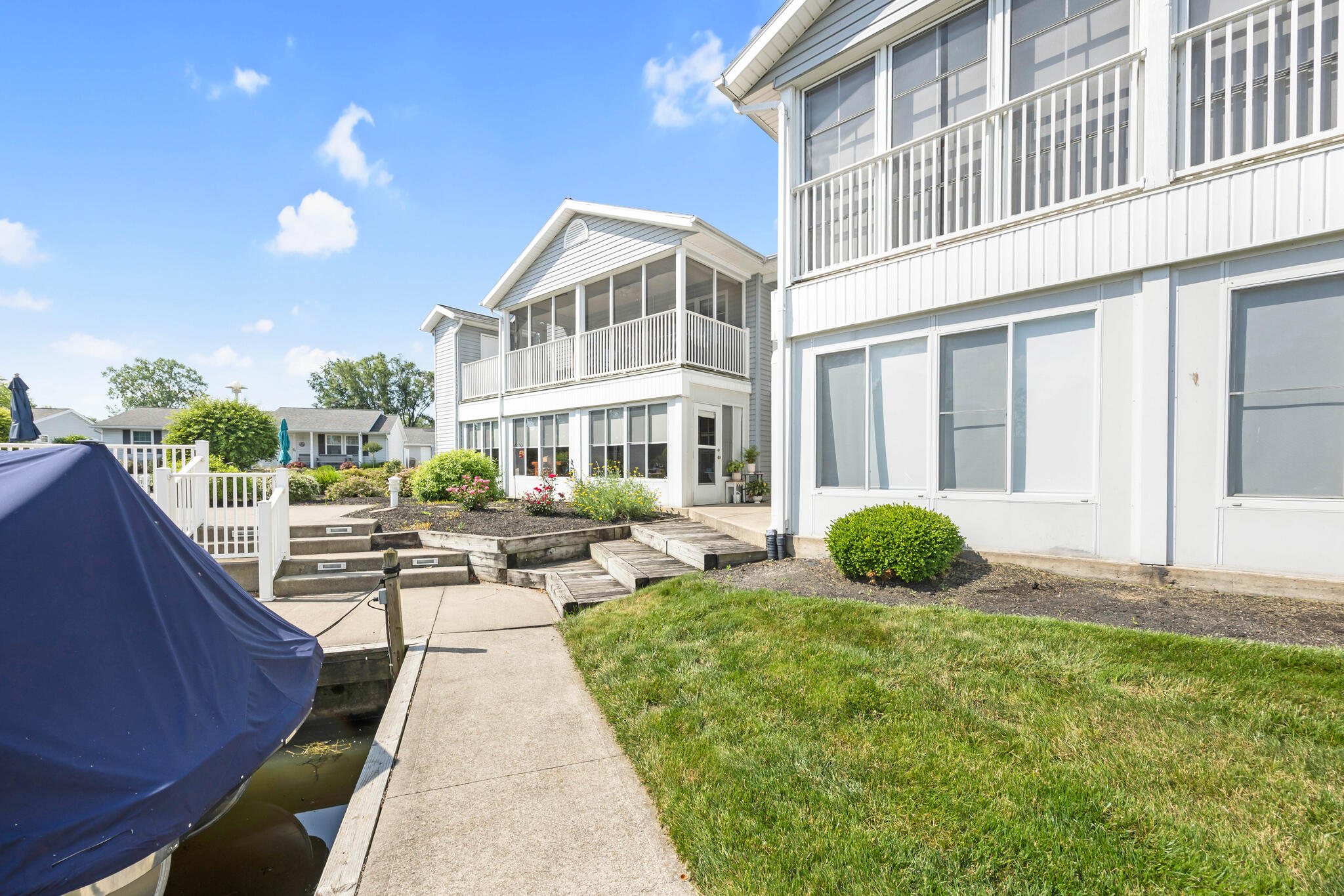 7480 Dunns Pond, Russells Point, Ohio 43348