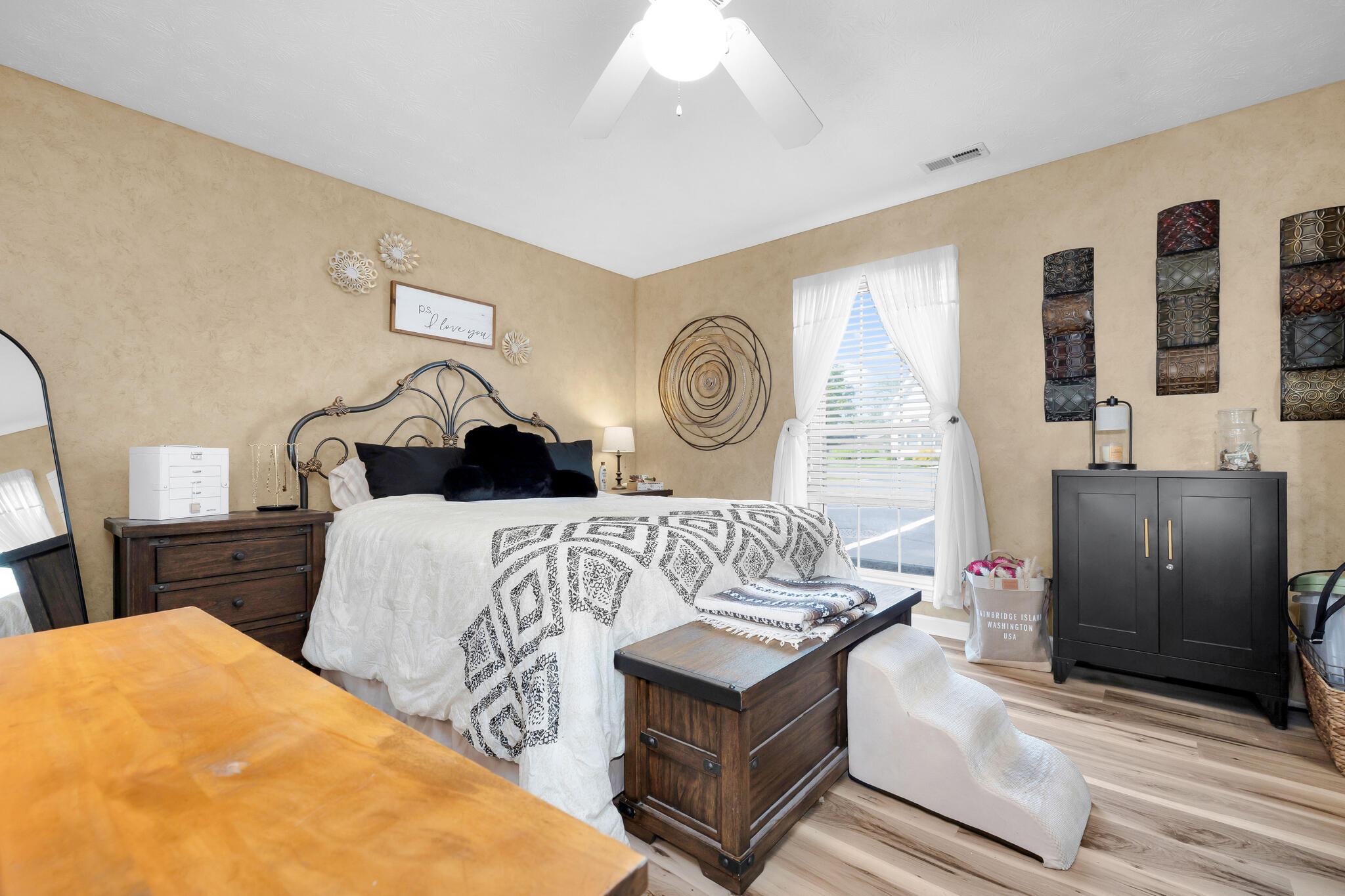 7480 Dunns Pond, Russells Point, Ohio 43348