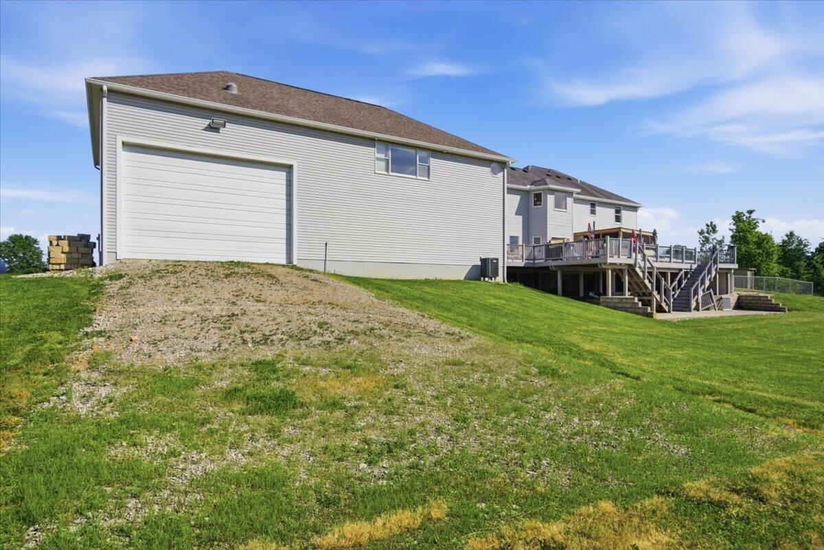 19900 Collins, Milford Center, Ohio 43045