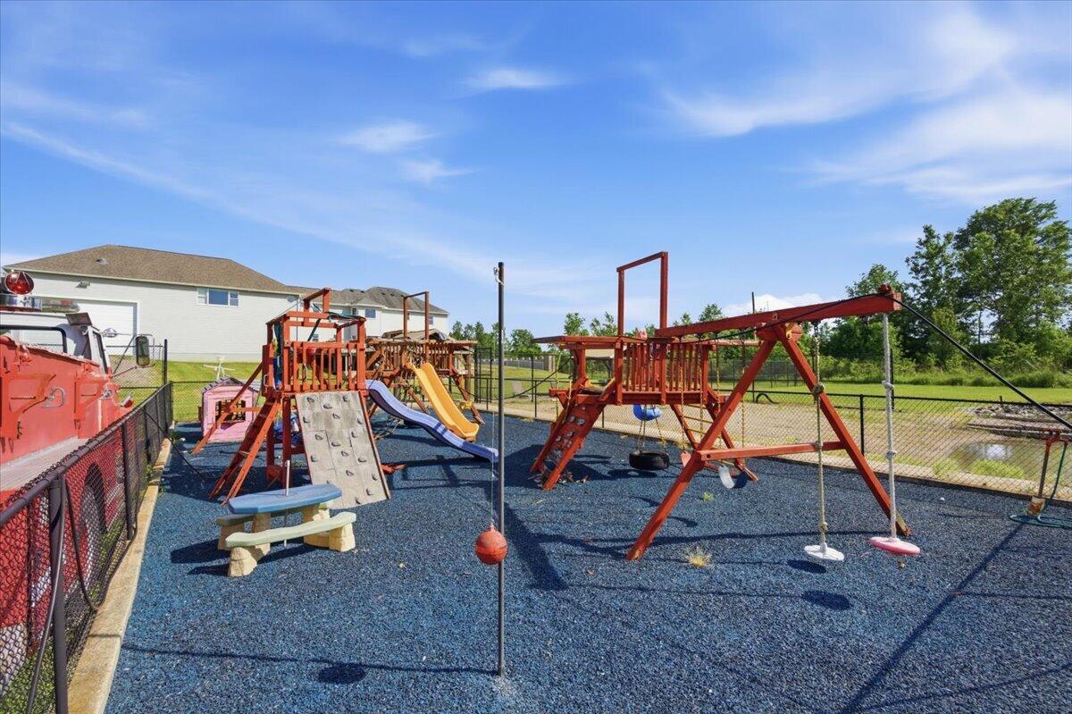 19900 Collins, Milford Center, Ohio 43045