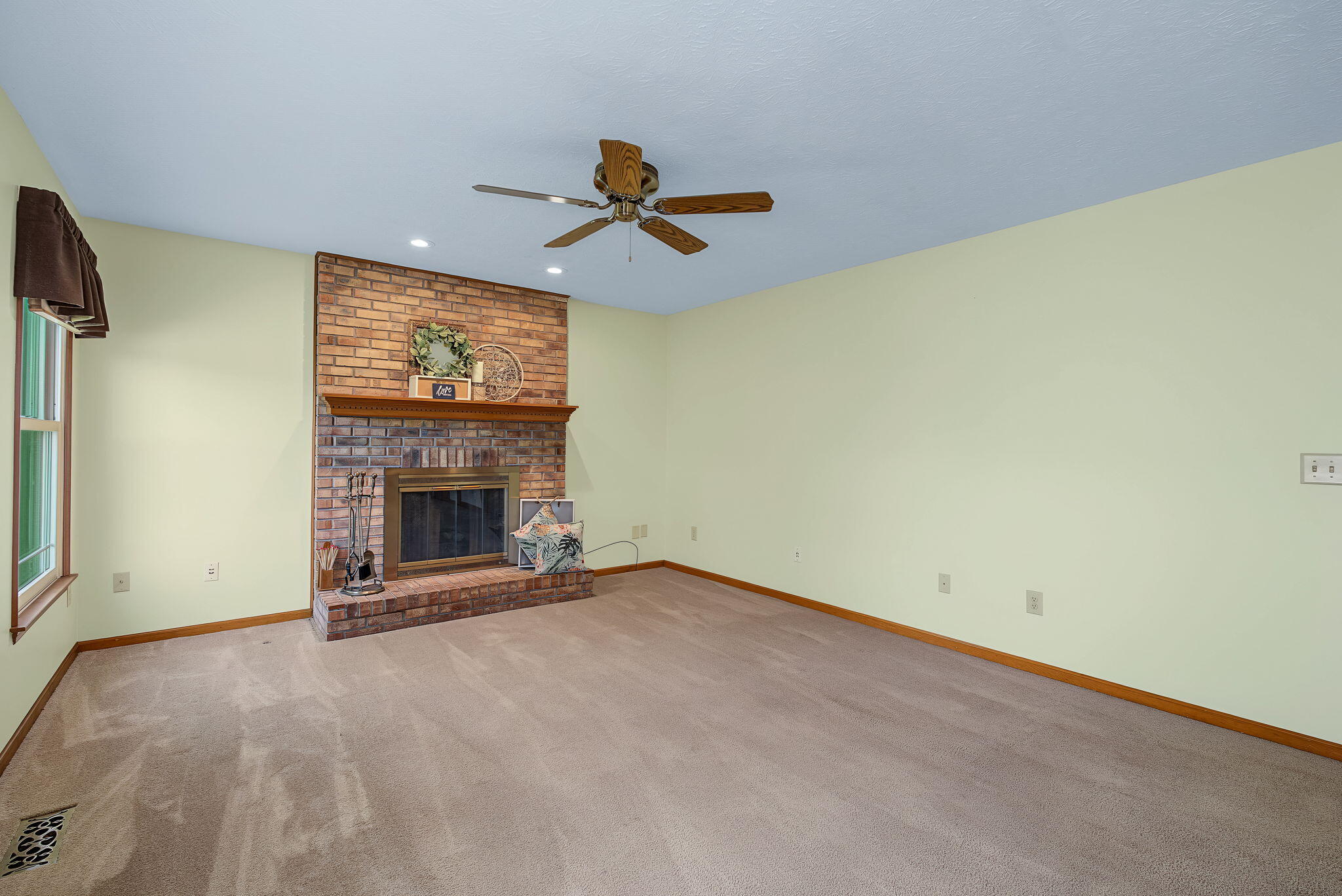 6373 Ring Neck, Dayton, Ohio 45424