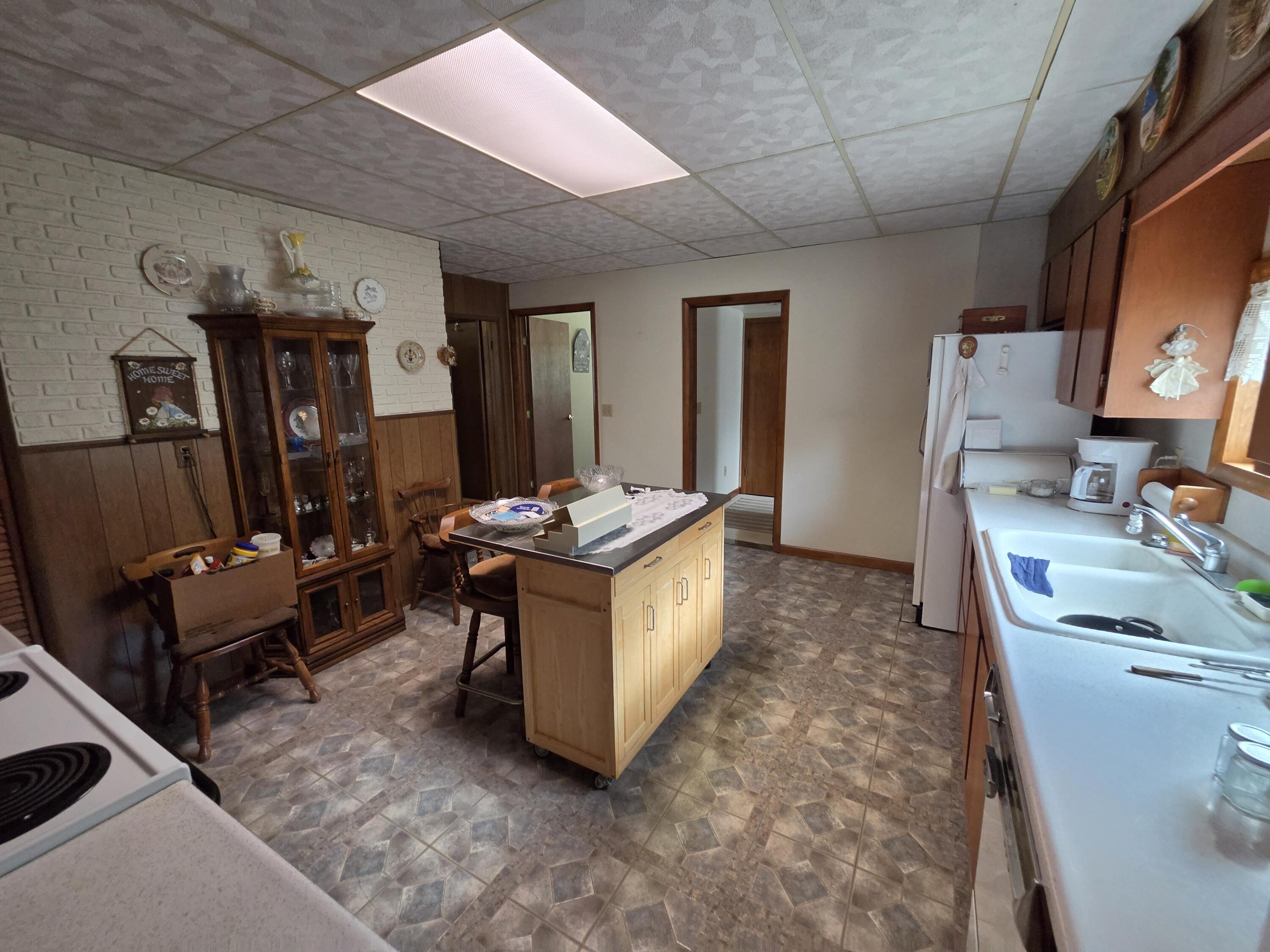 1909 Washington, Springfield, Ohio 45506