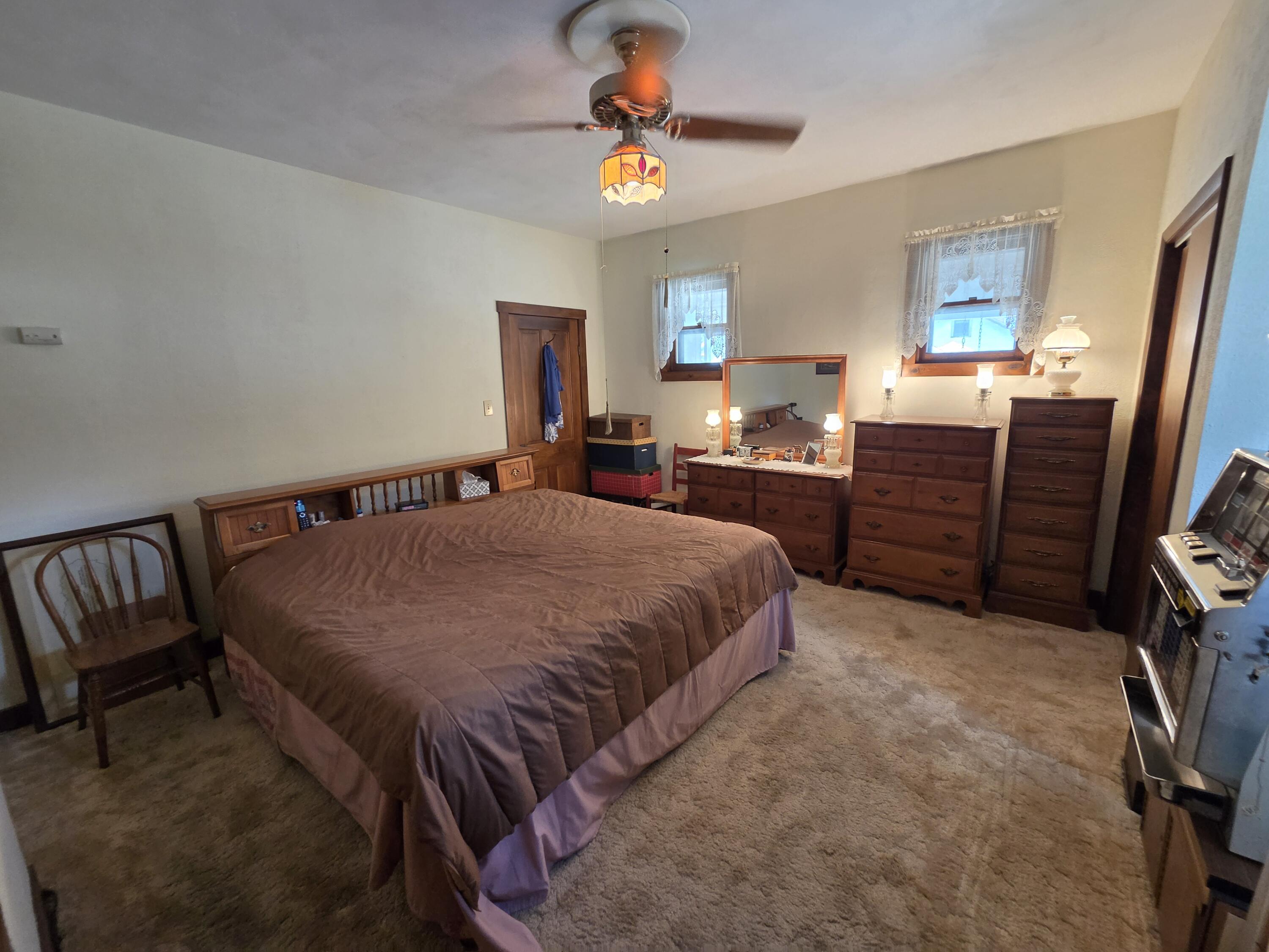 1909 Washington, Springfield, Ohio 45506